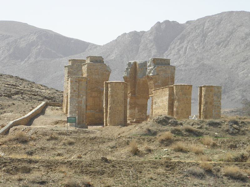 800px-Attash_kuh_Fire_Temple