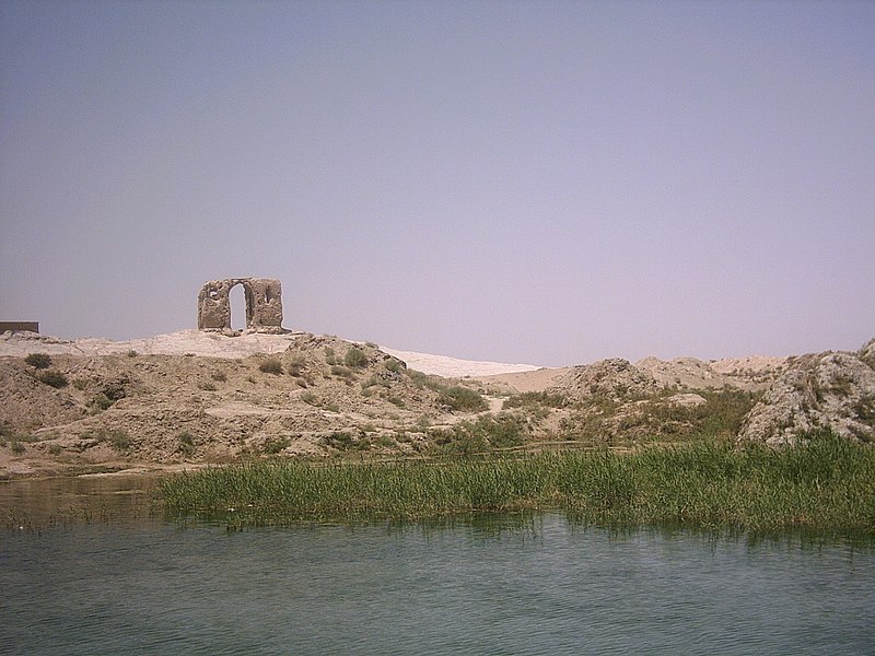 800px-آتشکده_دستجرد